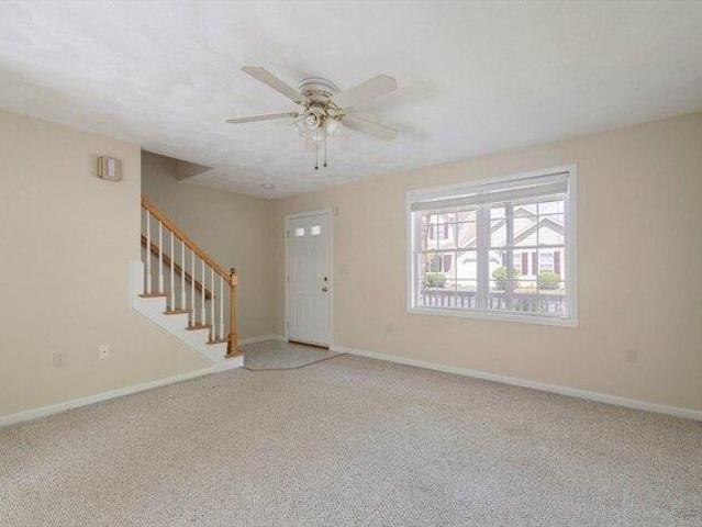 Condo for sale in Tewksbury, Massachusetts