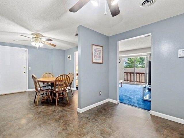 Condo for sale in Tewksbury, Massachusetts
