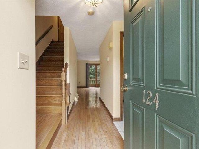 Condo for sale in Tewksbury, Massachusetts
