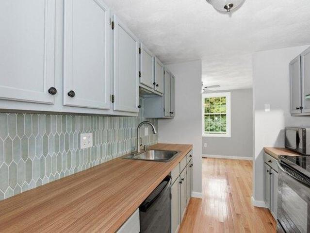 Condo for sale in Tewksbury, Middlesex County