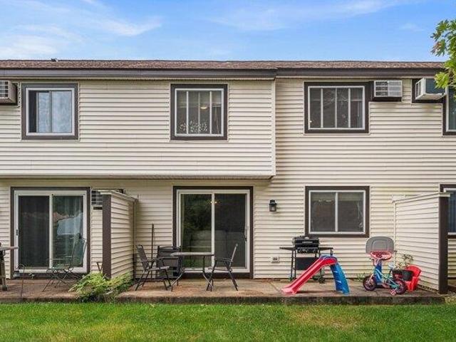 Condo for sale in Tewksbury, Middlesex County