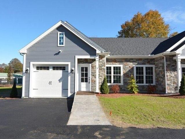Condo for sale in Townsend, Massachusetts