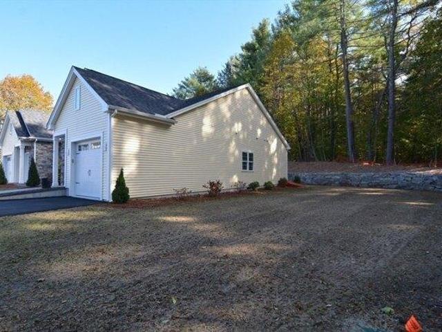 Condo for sale in Townsend, Massachusetts