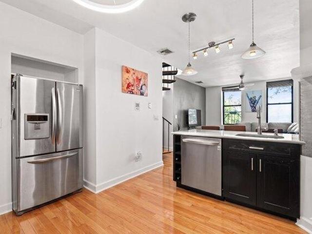 Condo for sale in Hudson, New Jersey