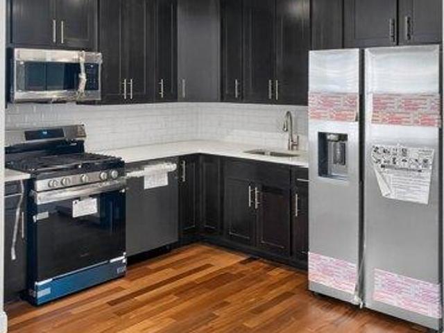 Condo for sale in Hudson, New Jersey