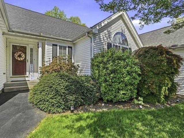 Condo for sale in North Uxbridge, Massachusetts