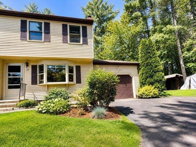 Condo for sale in North Uxbridge, Massachusetts
