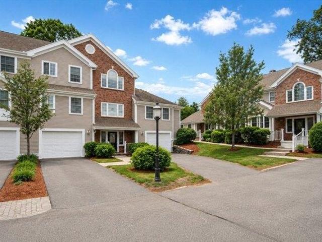 Condo for sale in Wakefield, Massachusetts