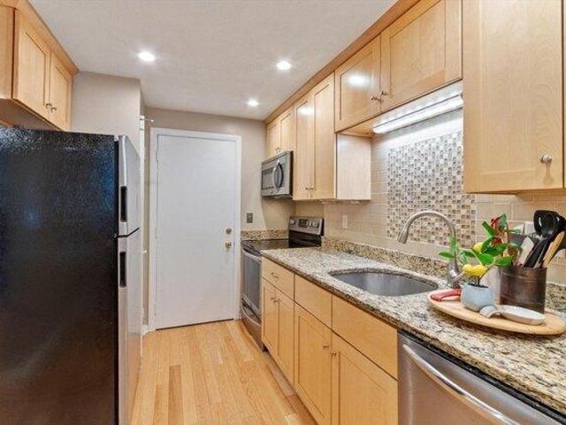 Condo for sale in Wakefield, Massachusetts