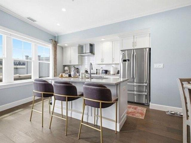 Condo for sale in Wakefield, Massachusetts