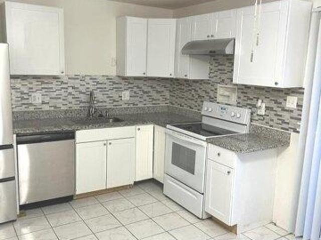Condo for sale in Waldorf, Maryland