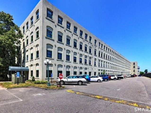 Condo for sale in Wallingford, Connecticut