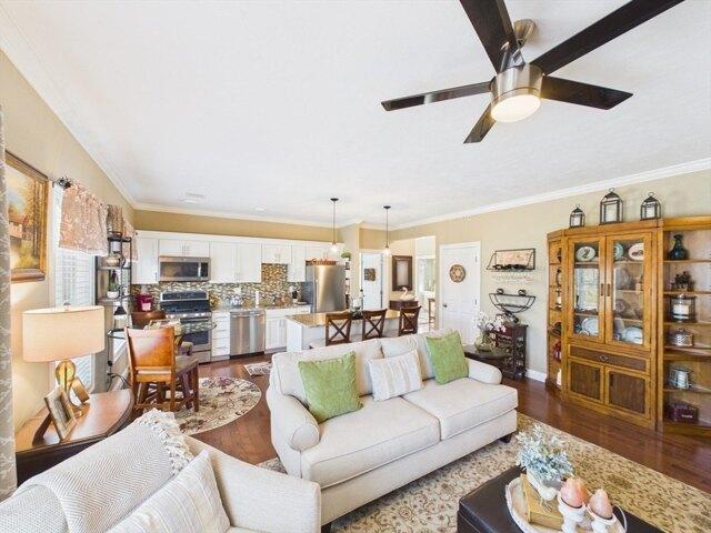 Condo for sale in Walpole, Massachusetts