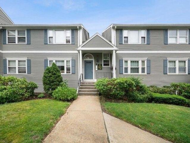 Condo for sale in Walpole, Massachusetts