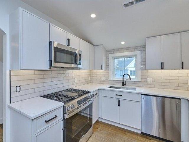 Condo for sale in Waltham, Massachusetts