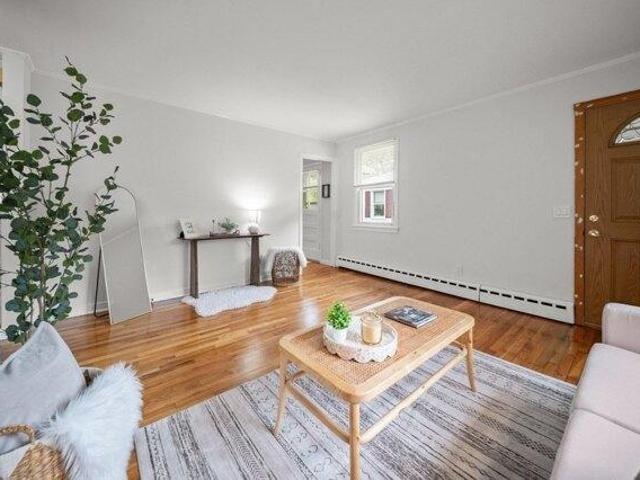 Condo for sale in Waltham, Massachusetts