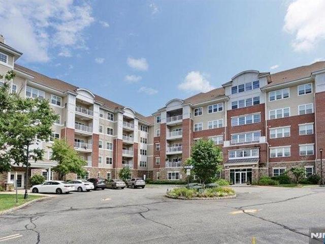 Condo for sale in Wanaque Reserve, Wanaque