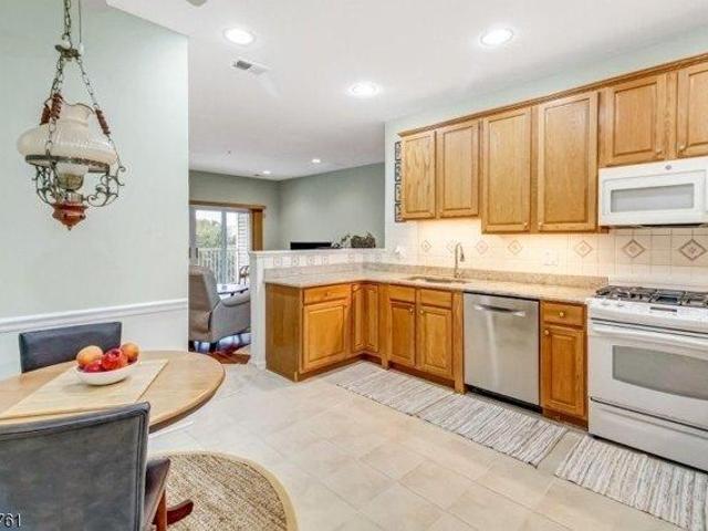 Condo for sale in Wanaque Reserve, Wanaque