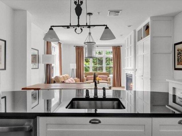 Condo for sale in Sugarbush Village, Warren