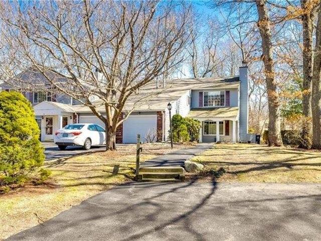 Condo for sale in Warwick, Rhode Island
