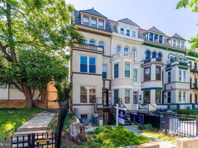 Condo for sale in Washington, Washington DC