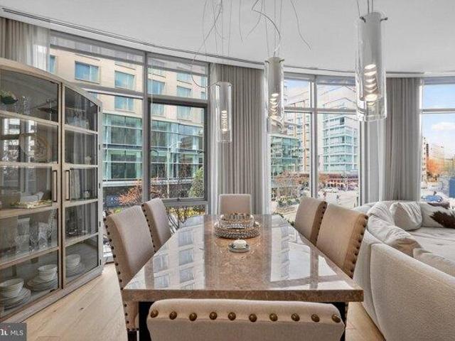 Condo for sale in Washington, Washington DC