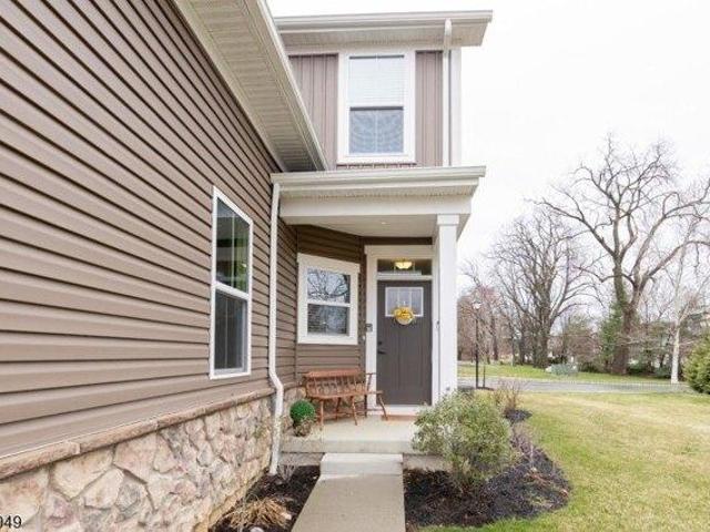 Condo for sale in Washington, New Jersey