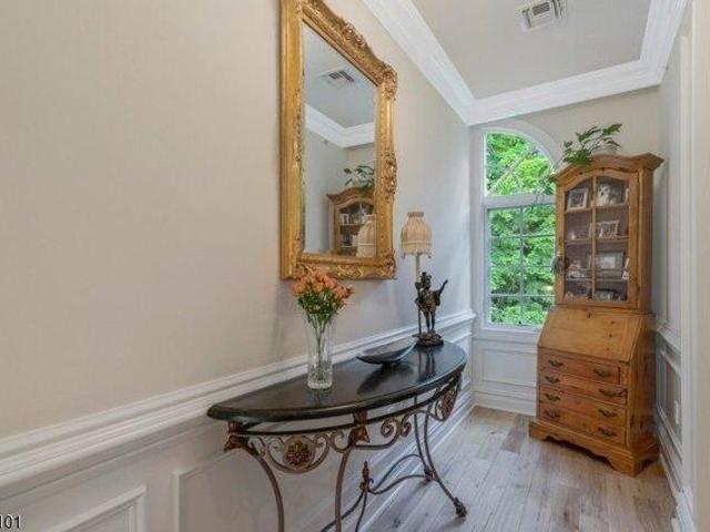 Condo for sale in Watchung, New Jersey