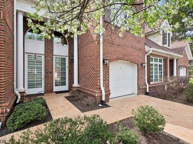 Condo for sale in Watchung, New Jersey