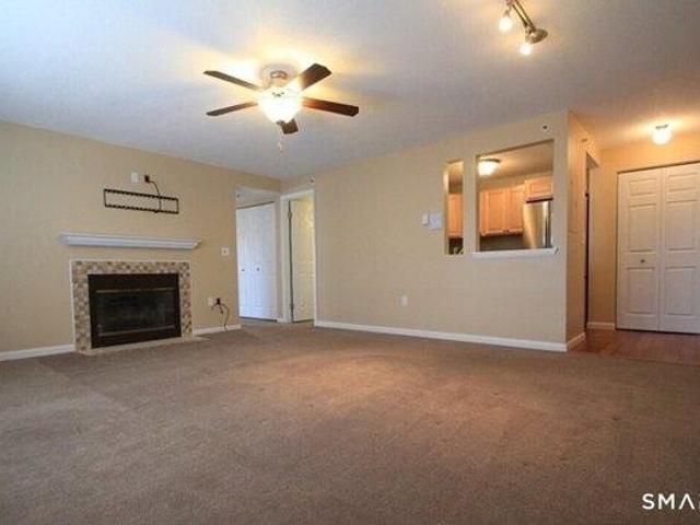 Condo for sale in New London, Connecticut