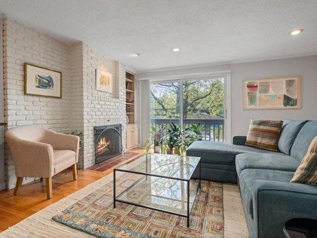 Condo for sale in Watertown, Massachusetts