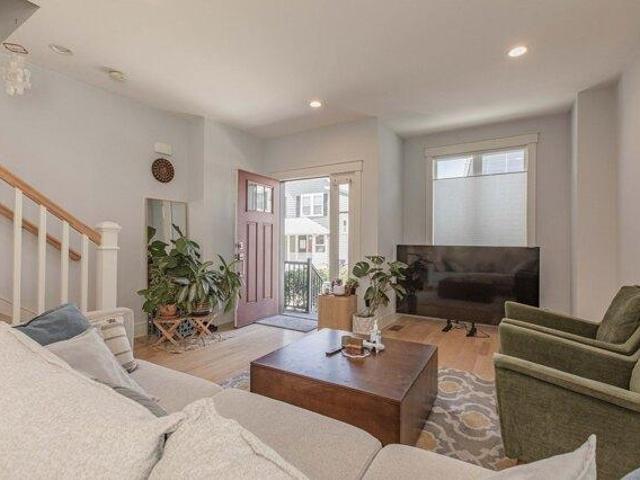 Condo for sale in Watertown, Massachusetts