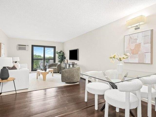 Condo for sale in Watertown, Middlesex County