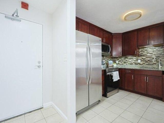 Condo for sale in Watertown, Middlesex County