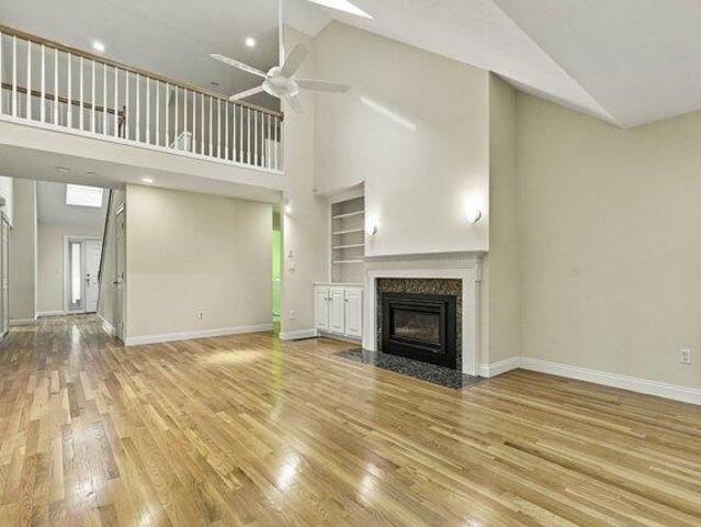 Condo for sale in The Meadows, Wayland