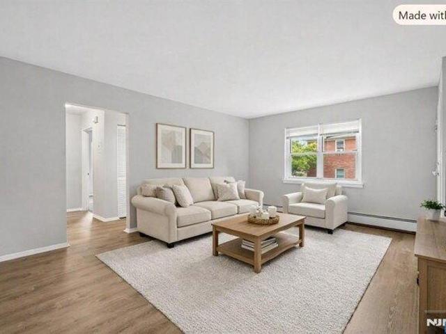 Condo for sale in Wayne, Passaic County