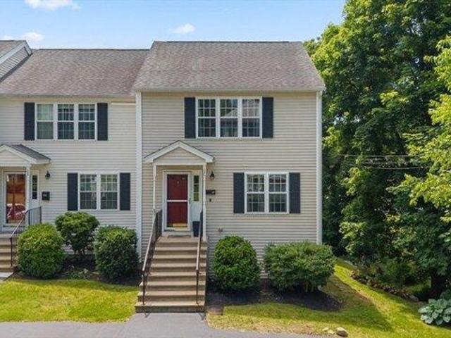 Condo for sale in Webster, Massachusetts