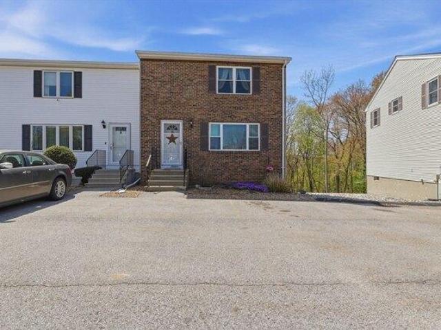 Condo for sale in Webster, Massachusetts