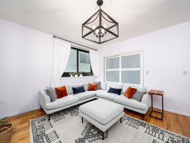 Condo for sale in Hudson, New Jersey
