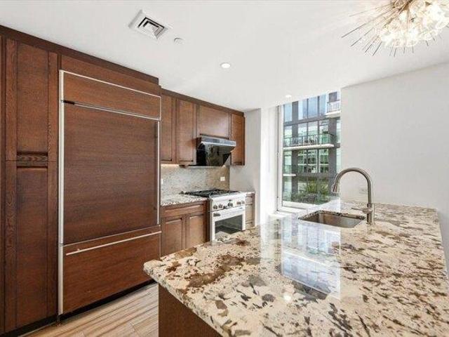 Condo for sale in Hudson, New Jersey
