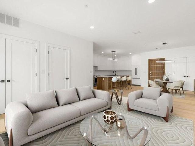 Condo for sale in Wellesley, Massachusetts