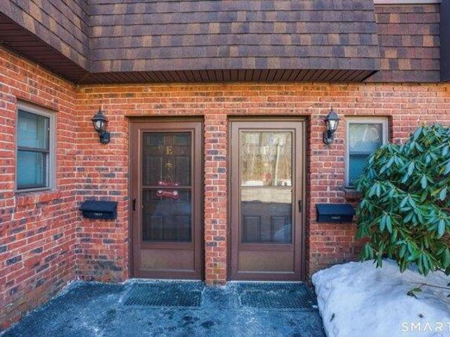 Condo for sale in W Hartford, Connecticut