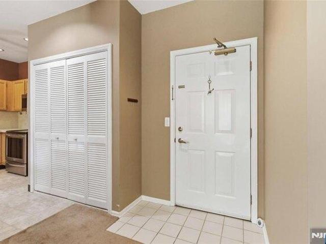 Condo for sale in Passaic, New Jersey