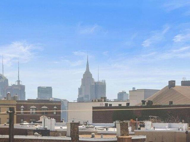 Condo for sale in Hudson, New Jersey