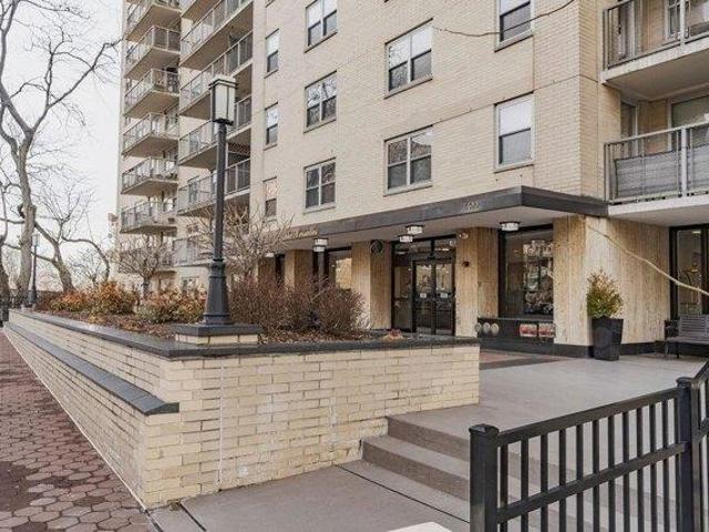 Condo for sale in Hudson, New Jersey