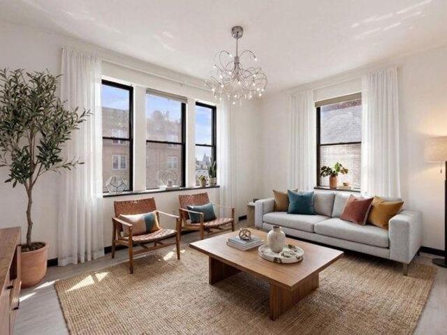 Condo for sale in Hudson, New Jersey