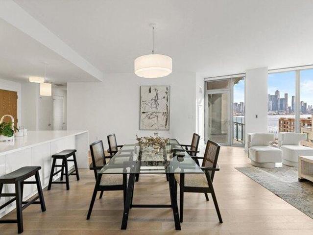 Condo for sale in Hudson, New Jersey