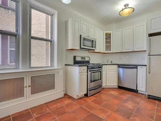 Condo for sale in Hudson, New Jersey