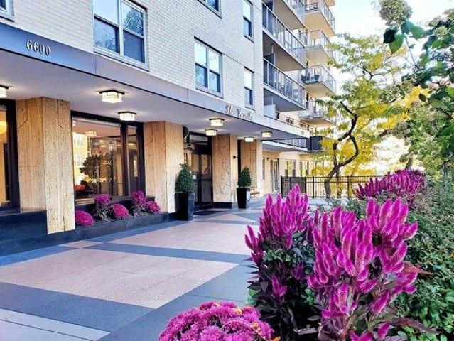 Condo for sale in Hudson, New Jersey
