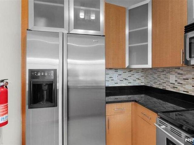 Condo for sale in Hudson, New Jersey